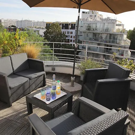 Penthouse Vue Sur Canal Et 2 Pieces Paříž